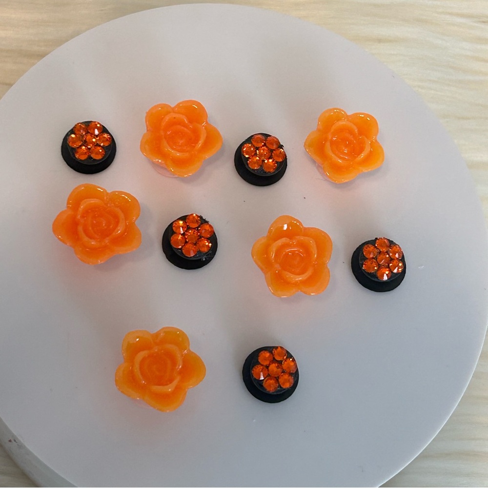 Orange Flower Cabochons and Bling Luxury Croc Jibbitz!